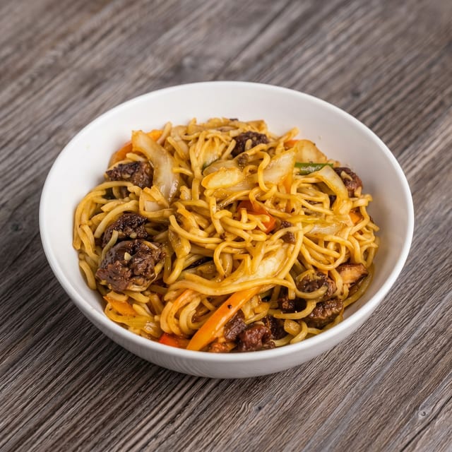 Chicken Hakka Noodles.